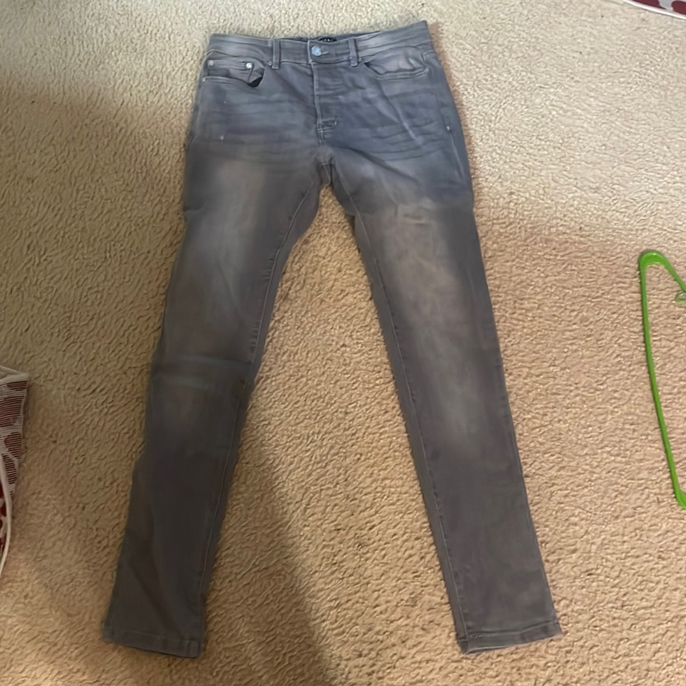 Grey skinny jeans